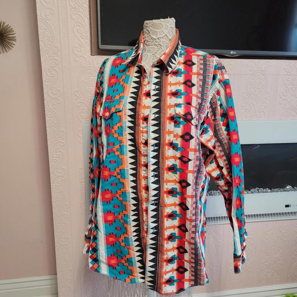 EUC Wrangler Cowboy aztec western button up thick cotten shirt xl long tails